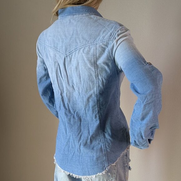 Cloth & Stone Top Women's Small Ombre Blue Corduroy Button-up Raw Hem Roll Tabs - Picture 4 of 16